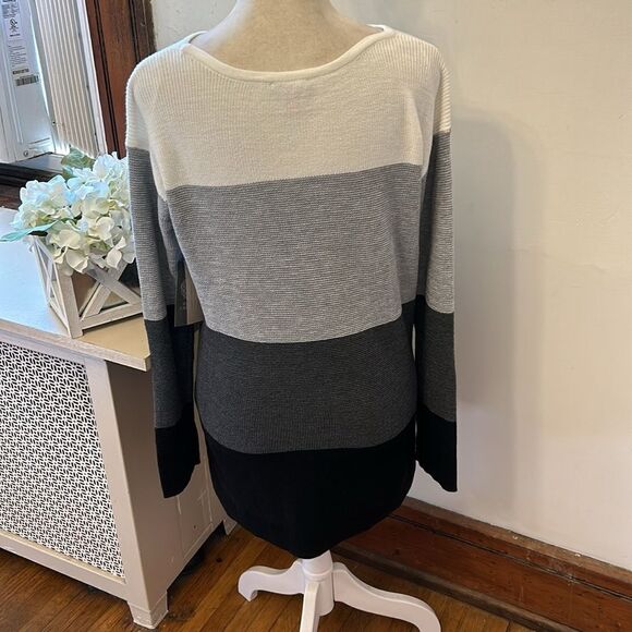 Vince Camuto cream black gray stripe long sleeve front pocket sweater Sz XS New - Picture 6 of 11